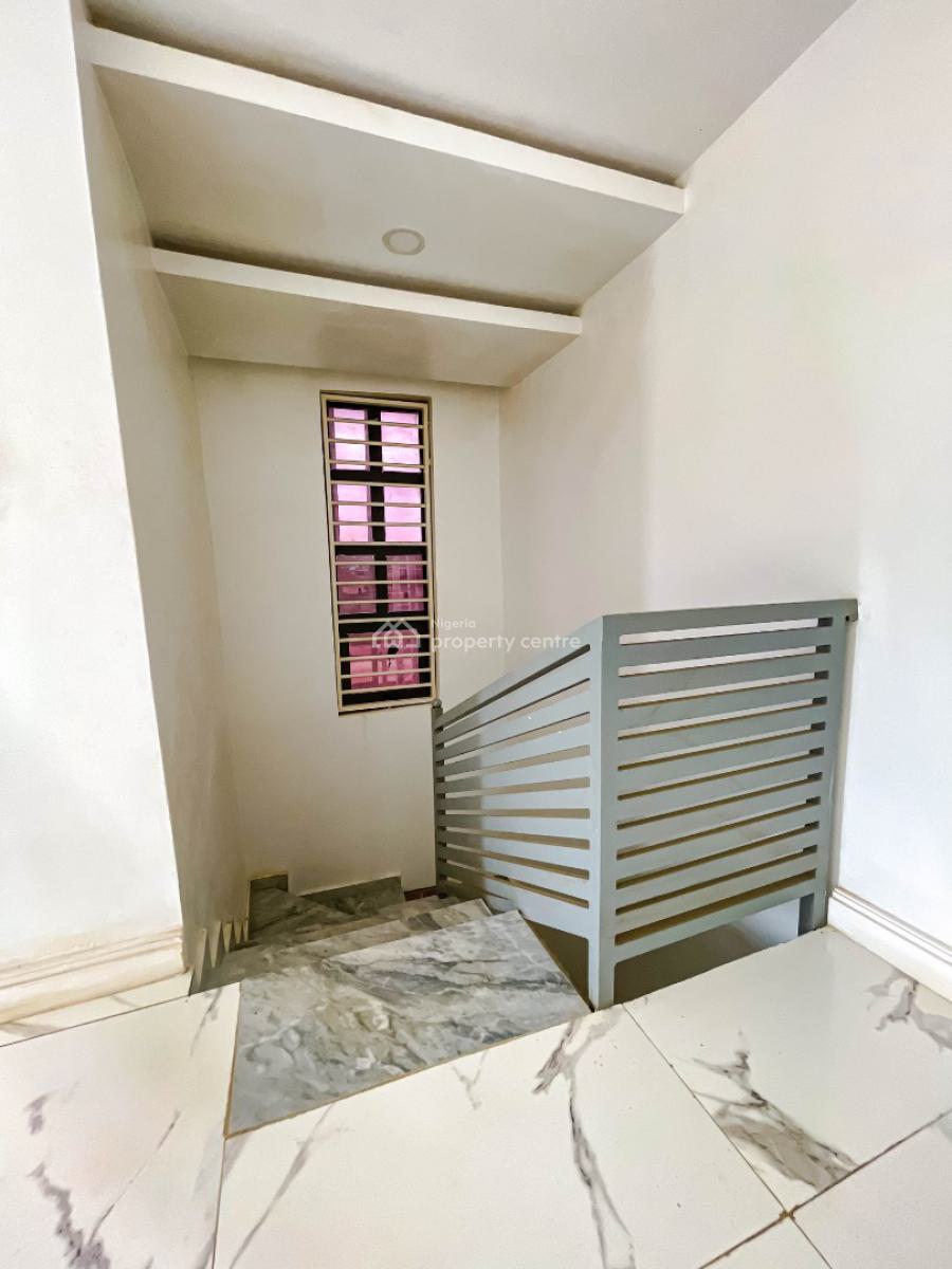 Spacious 5 Bedrooms Furnished Semi Detached Duplex in Estate, Ochacho, Idu Industrial, Abuja, Semi-detached Duplex for Sale