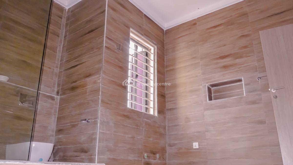 Spacious 5 Bedrooms Furnished Semi Detached Duplex in Estate, Ochacho, Idu Industrial, Abuja, Semi-detached Duplex for Sale