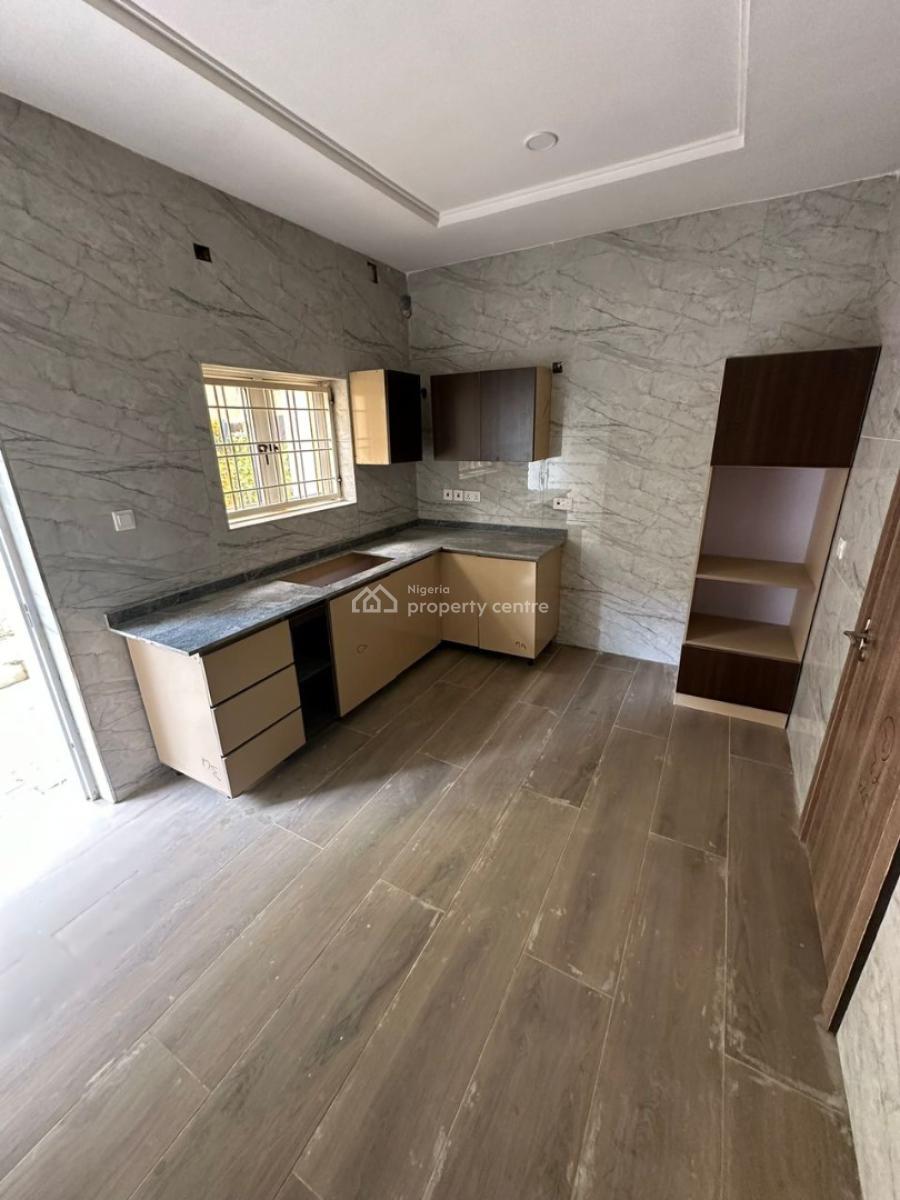 Nice 4 Bedrooms Terraced Duplex with 1 Room Bq, Gilmore, Jahi, Abuja, Terraced Duplex for Sale