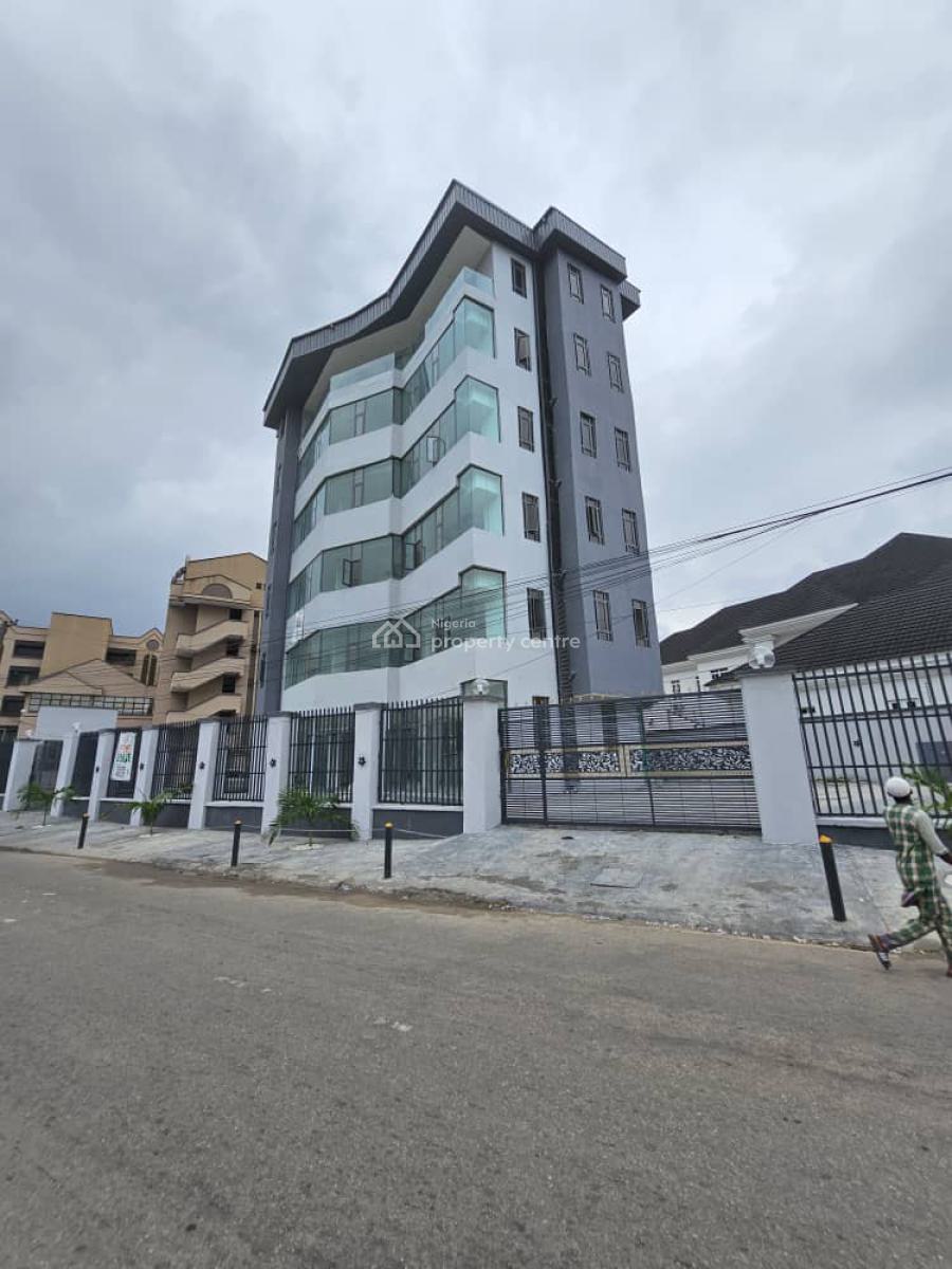 Commercial Building  on Awolowo Road  570sqm @180k per, Close to Computer Village Ikeja, Awolowo Road Ikeja, Ikeja, Lagos, Office Space for Rent