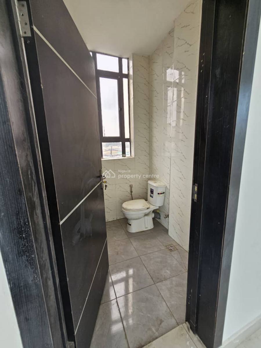 Commercial Building  on Awolowo Road  570sqm @180k per, Close to Computer Village Ikeja, Awolowo Road Ikeja, Ikeja, Lagos, Office Space for Rent