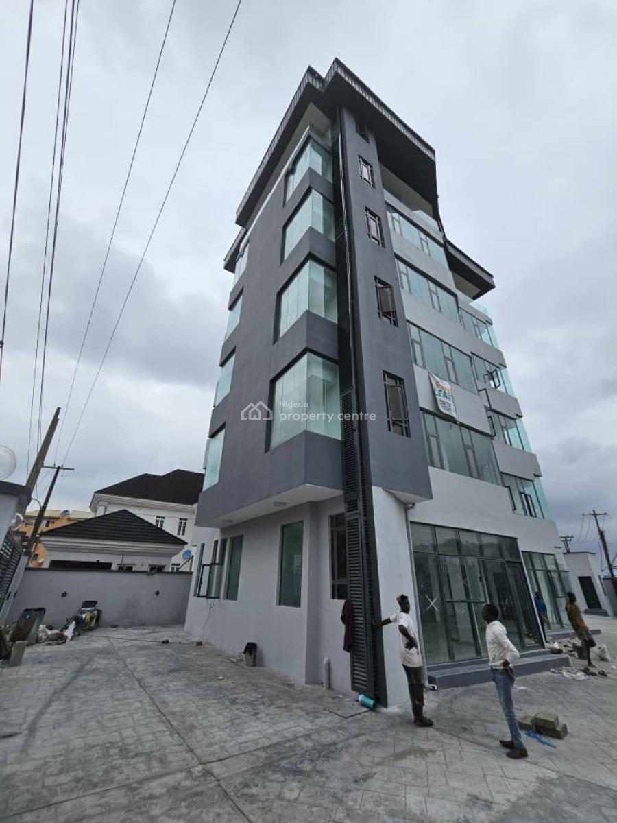 Commercial Building  on Awolowo Road  570sqm @180k per, Close to Computer Village Ikeja, Awolowo Road Ikeja, Ikeja, Lagos, Office Space for Rent