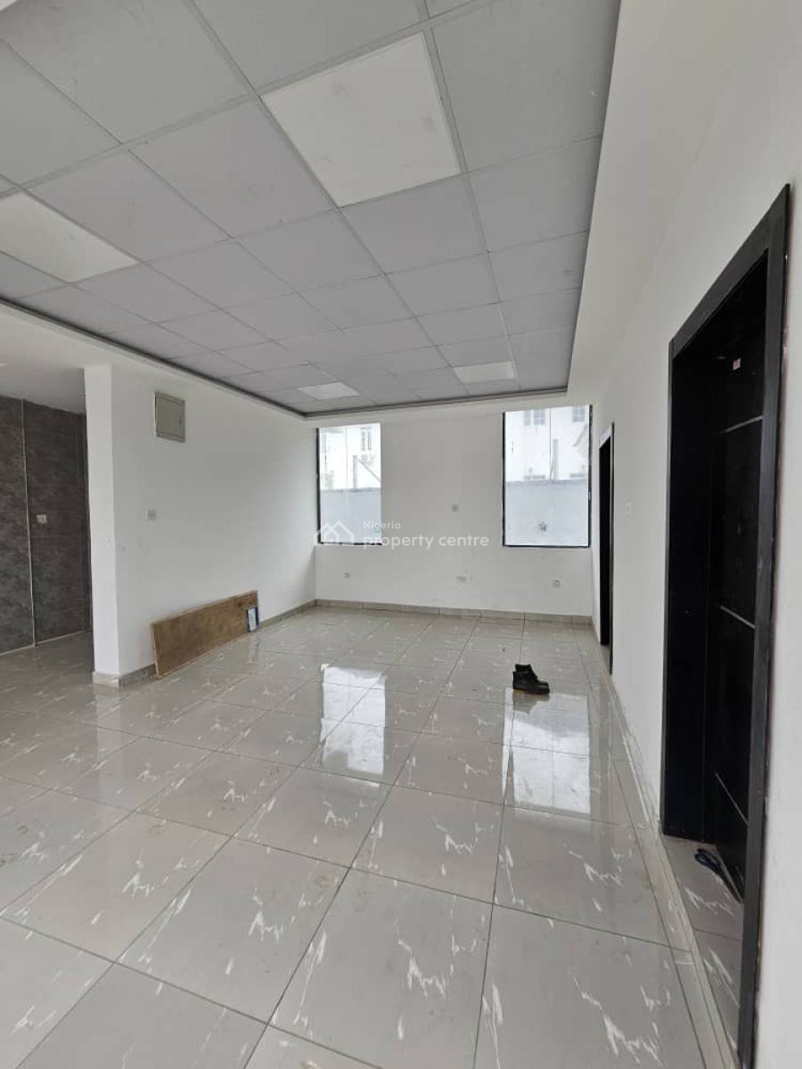 Commercial Building  on Awolowo Road  570sqm @180k per, Close to Computer Village Ikeja, Awolowo Road Ikeja, Ikeja, Lagos, Office Space for Rent