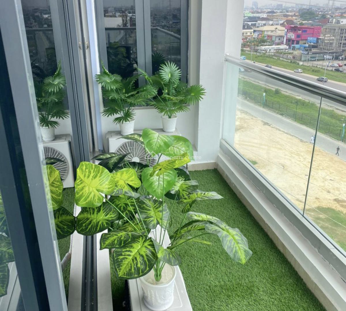 Well Built Fully Furnished & Serviced 4 Bedroom Maisonette (penthouse), Lekki Phase 1, Lekki, Lagos, Flat / Apartment for Rent