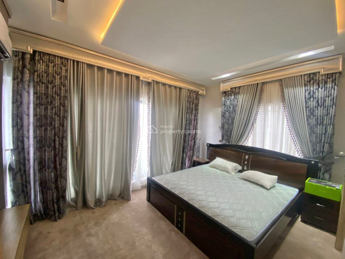 Well Built Fully Furnished & Serviced 4 Bedroom Maisonette (penthouse), Lekki Phase 1, Lekki, Lagos, Flat / Apartment for Rent
