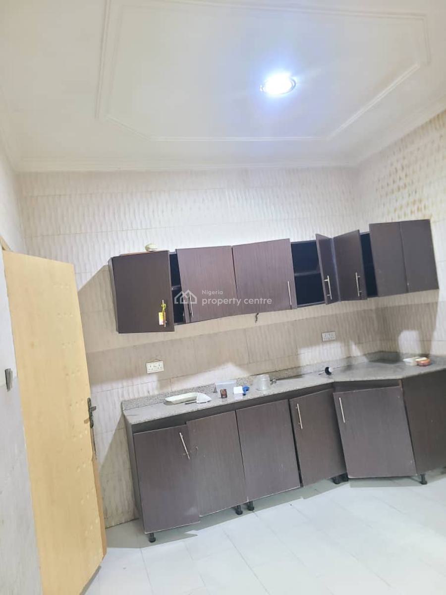 Standard and Spacious 3bedroom Flat, First Unity Estate, Badore, Ajah, Lagos, Flat / Apartment for Rent