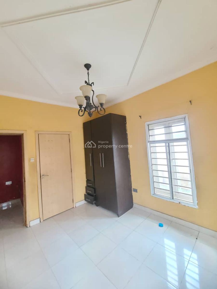 Standard and Spacious 3bedroom Flat, First Unity Estate, Badore, Ajah, Lagos, Flat / Apartment for Rent