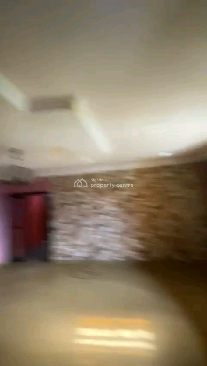 Decent Spacious 3bedroom Upflat All Room En-suite with Guest, Off Aderemi Akeju Street, Soluyi, Gbagada, Lagos, Flat / Apartment for Rent