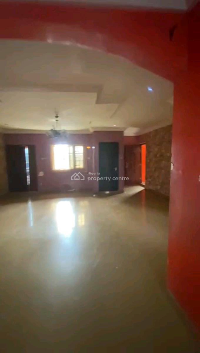 Decent Spacious 3bedroom Upflat All Room En-suite with Guest, Off Aderemi Akeju Street, Soluyi, Gbagada, Lagos, Flat / Apartment for Rent