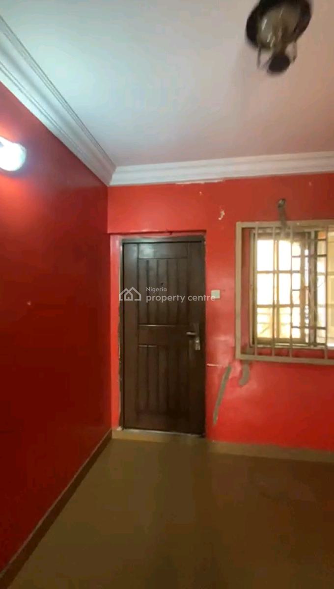 Decent Spacious 3bedroom Upflat All Room En-suite with Guest, Off Aderemi Akeju Street, Soluyi, Gbagada, Lagos, Flat / Apartment for Rent