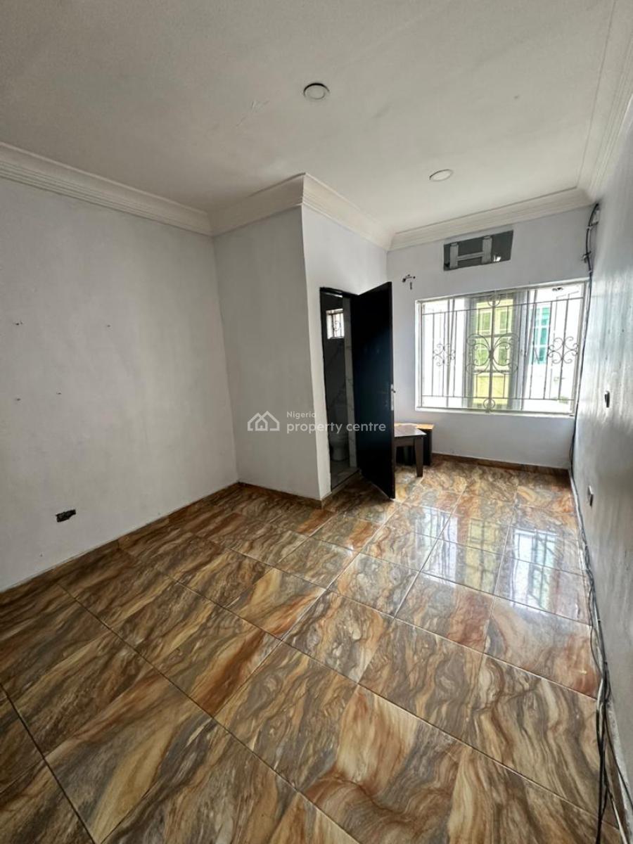 Fully Serviced 4bedroom Terrace Duplex with Bq in a Fully Serviced Est, Chevron, Lekki, Lagos, Terraced Duplex for Rent