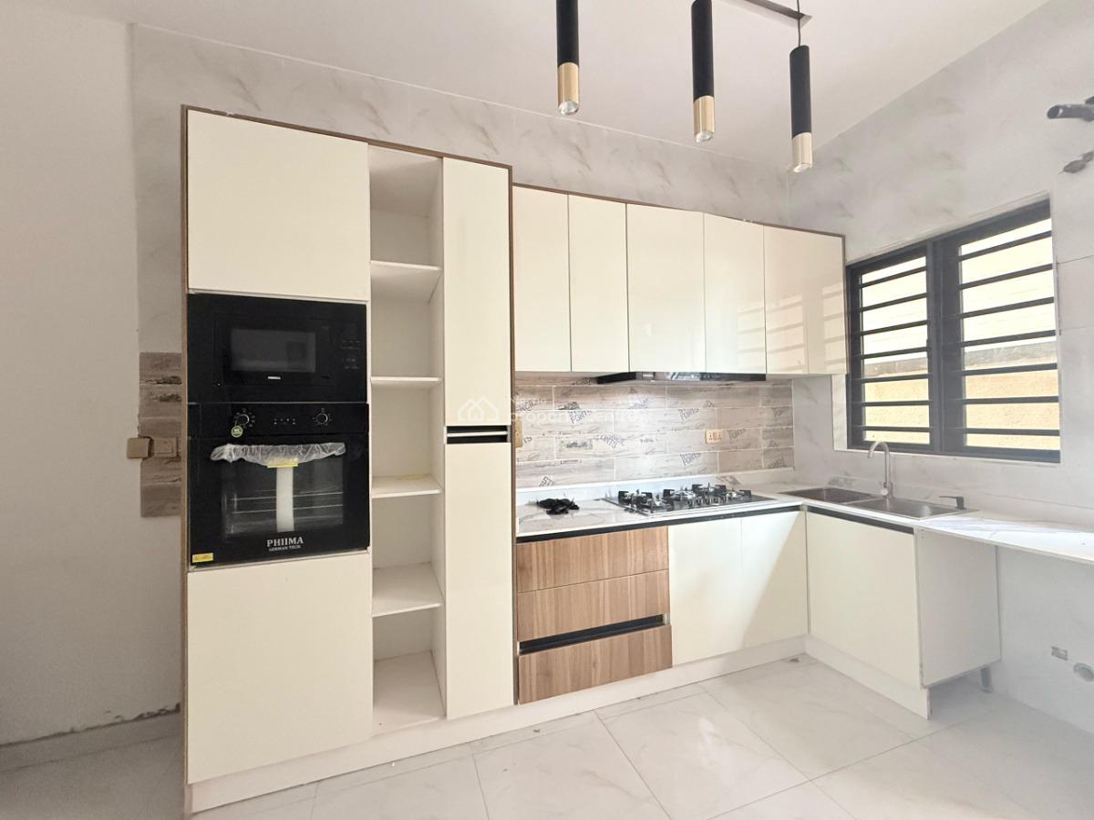 Well Finished 2 Bedroom Apartment in an Estate, John Okafor, Agungi, Lekki, Lagos, Flat / Apartment for Sale