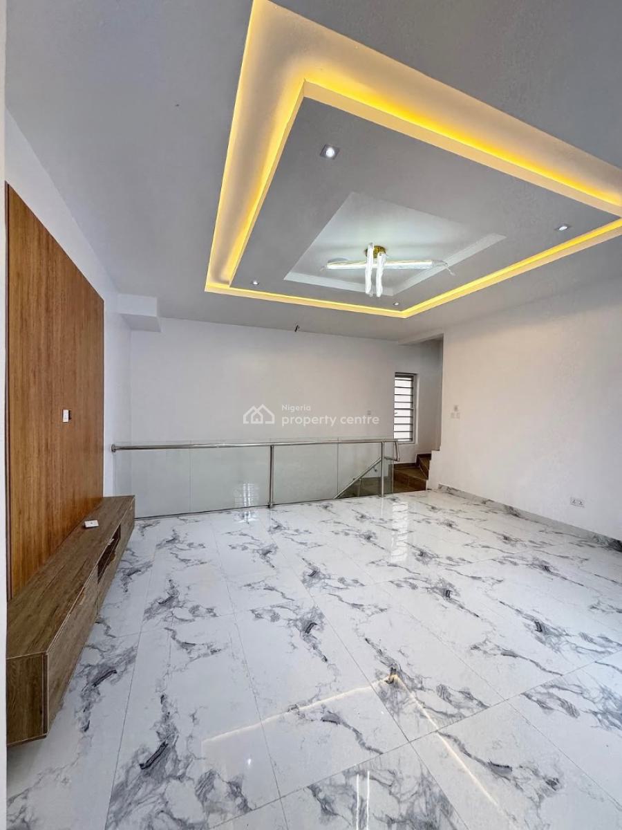 Spacious 5 Bedroom Fully Detached House with Pool and Cinema, Chevron, Lekki, Lagos, Detached Duplex for Sale