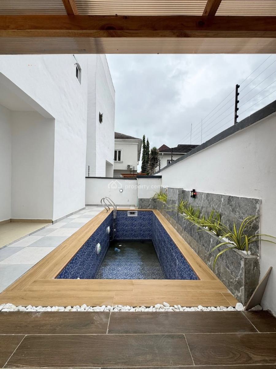 Spacious 5 Bedroom Fully Detached House with Pool and Cinema, Chevron, Lekki, Lagos, Detached Duplex for Sale