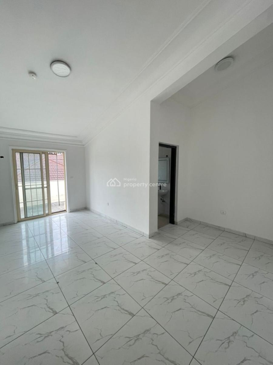 5 Bedroom Apartment, Lekki Phase 1, Lekki, Lagos, Flat / Apartment for Rent