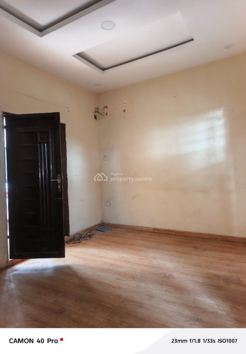 Executive Mini Flat, Behind Unity Estate,, Egbeda, Alimosho, Lagos, Mini Flat (room and Parlour) for Rent