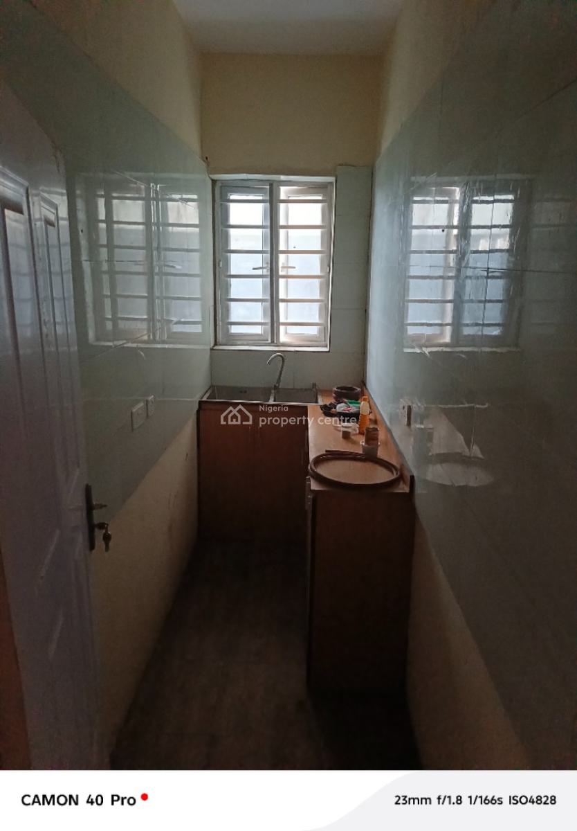 Executive Mini Flat, Behind Unity Estate,, Egbeda, Alimosho, Lagos, Mini Flat (room and Parlour) for Rent