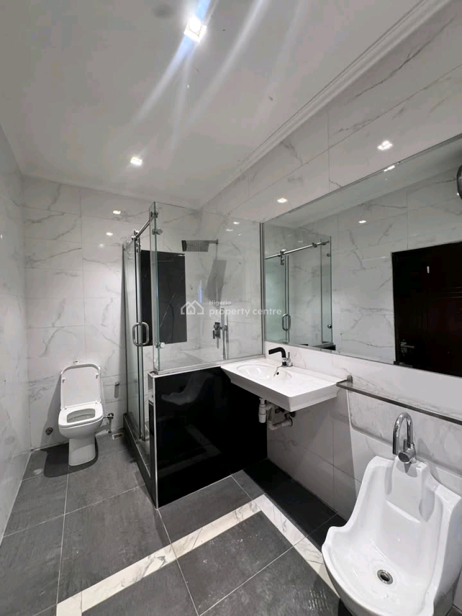 4bedrooms Terrace Duplex with a Maid Rooms Available Locati, Maitama District, Abuja, House for Sale