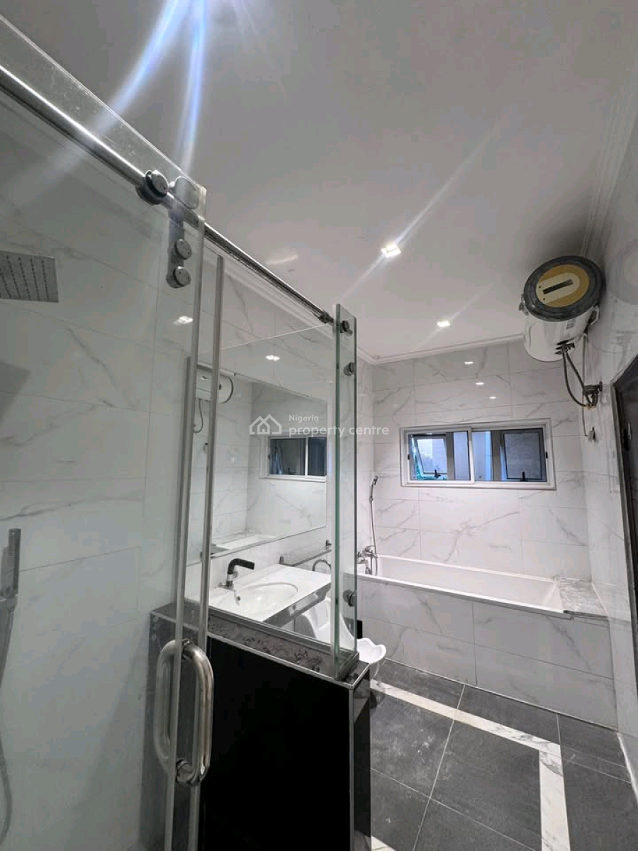 4bedrooms Terrace Duplex with a Maid Rooms Available Locati, Maitama District, Abuja, House for Sale