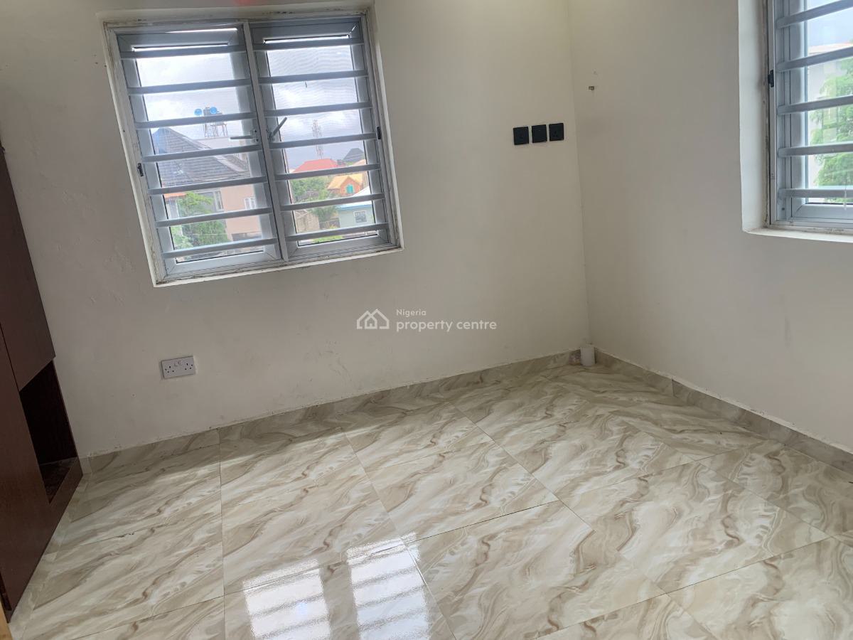 Standard 2 Bedroom Upstairs with Pop Finishing, Royal Manor Estate Majek, Sangotedo, Ajah, Lagos, Flat / Apartment for Rent
