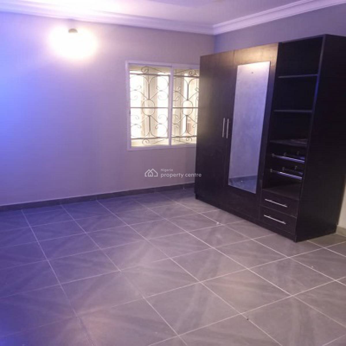 4 Bedroom Flat, Ait Road, Kola, Alagbado, Ifako-ijaiye, Lagos, Flat / Apartment for Rent
