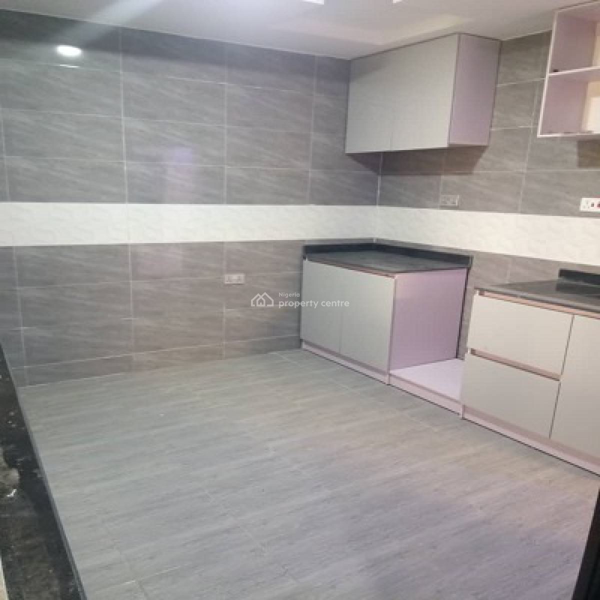 4 Bedroom Flat, Ait Road, Kola, Alagbado, Ifako-ijaiye, Lagos, Flat / Apartment for Rent
