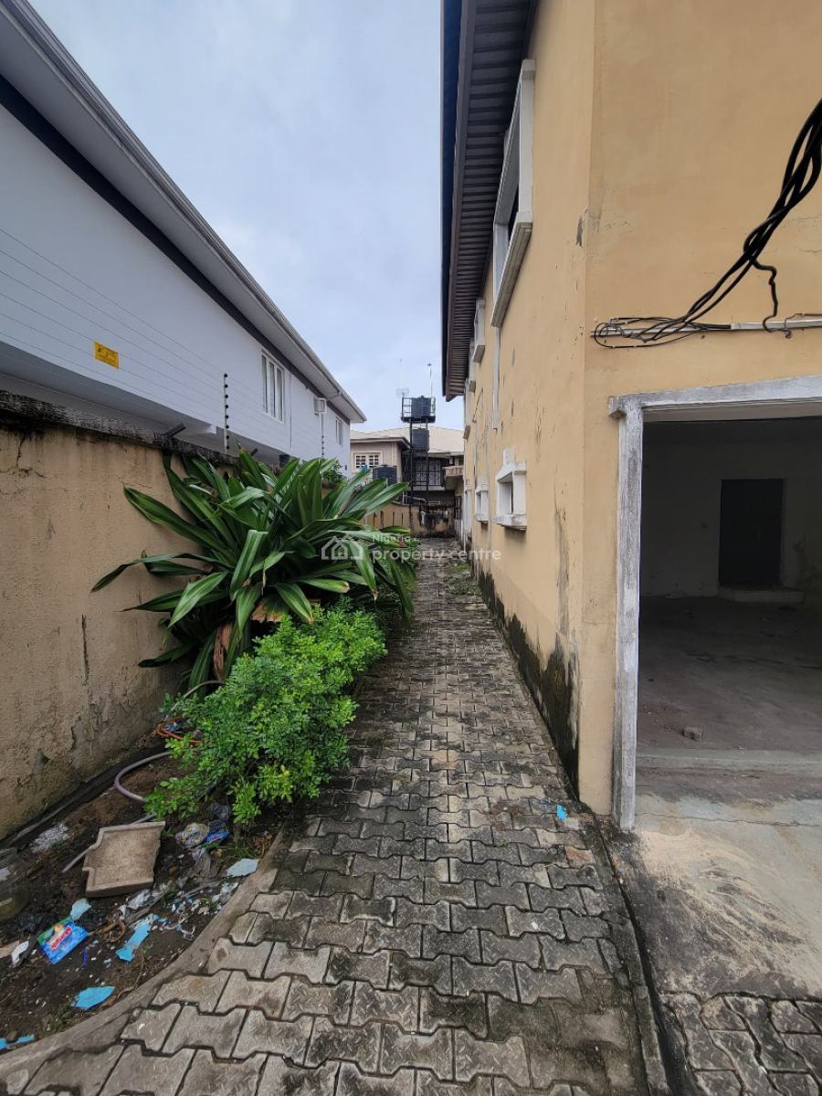 Massive 5 Bedroom Detached House with Bq, Lekki Phase 1, Lekki, Lagos, House for Rent