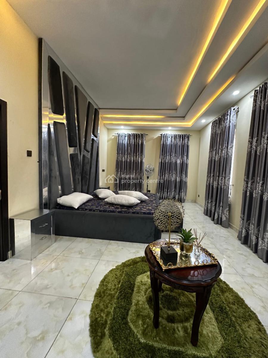 4 Beds Duplex  Apartment in a Latest Well Designed, Gra, Ibadan, Oyo, House Short Let