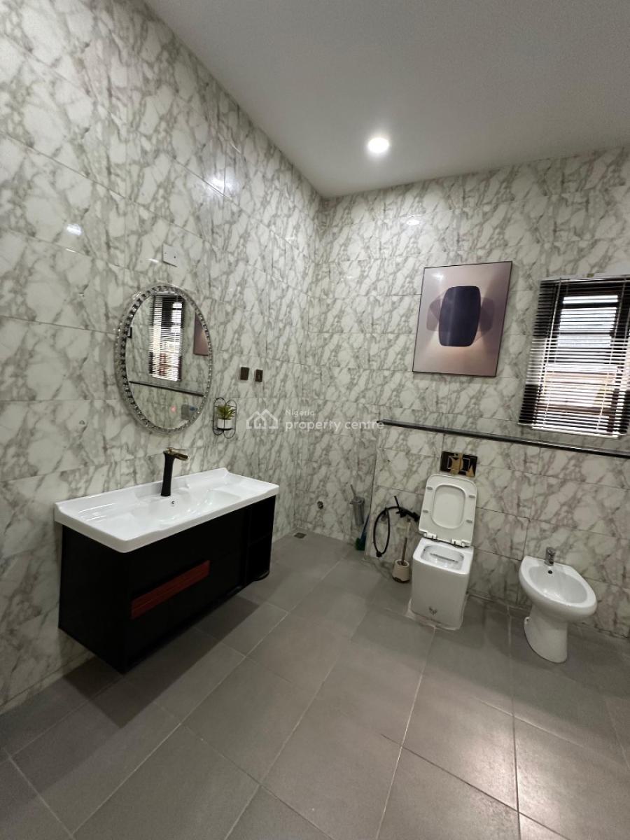 4 Beds Duplex  Apartment in a Latest Well Designed, Gra, Ibadan, Oyo, House Short Let