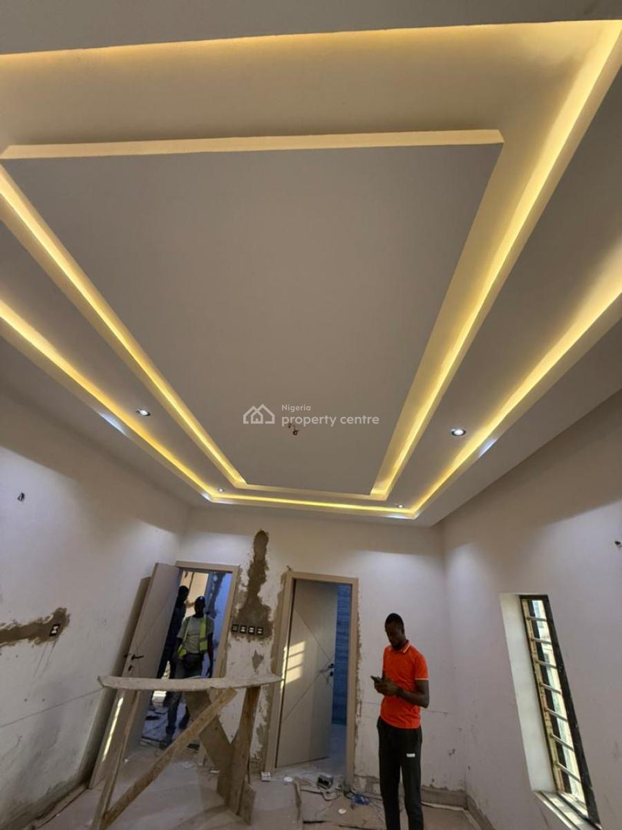 Spacious 3 Bedroom Apartment, Lugbe District, Abuja, House for Sale