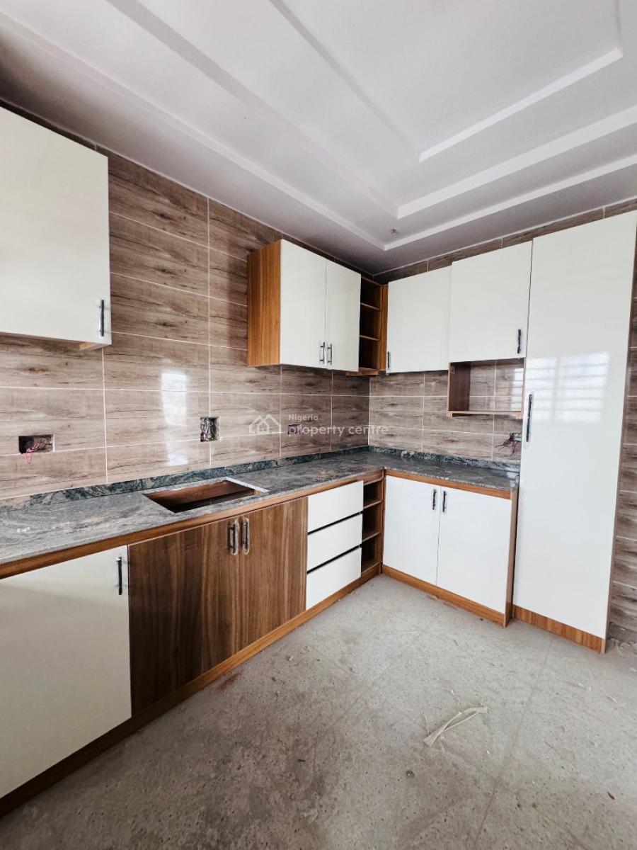 Newly Built 3 Units of 3 Bedrooms Apartments Building Each with 4 Bath, Akobo, Ibadan, Oyo, Flat / Apartment for Sale