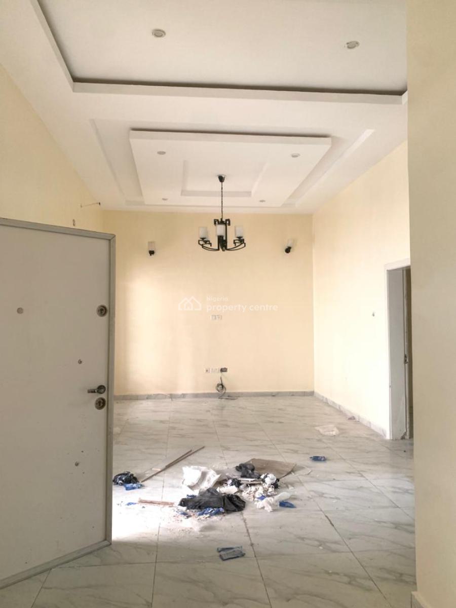 Well Renovated 4 Bedroom Terraced Duplex with Excellent Facilities, Lekki Conservative Center, Lekki, Lagos, Terraced Duplex for Rent
