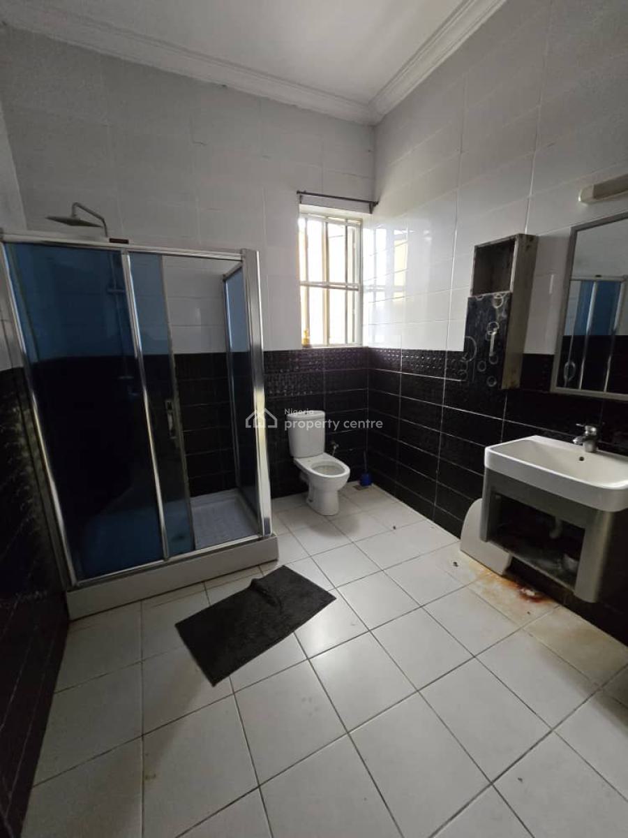 Spacious 5bedroom Semi-detached Duplex with Bq at Magodo Gra Phase Ii., Gra Phase 2, Magodo, Lagos, Semi-detached Duplex for Rent