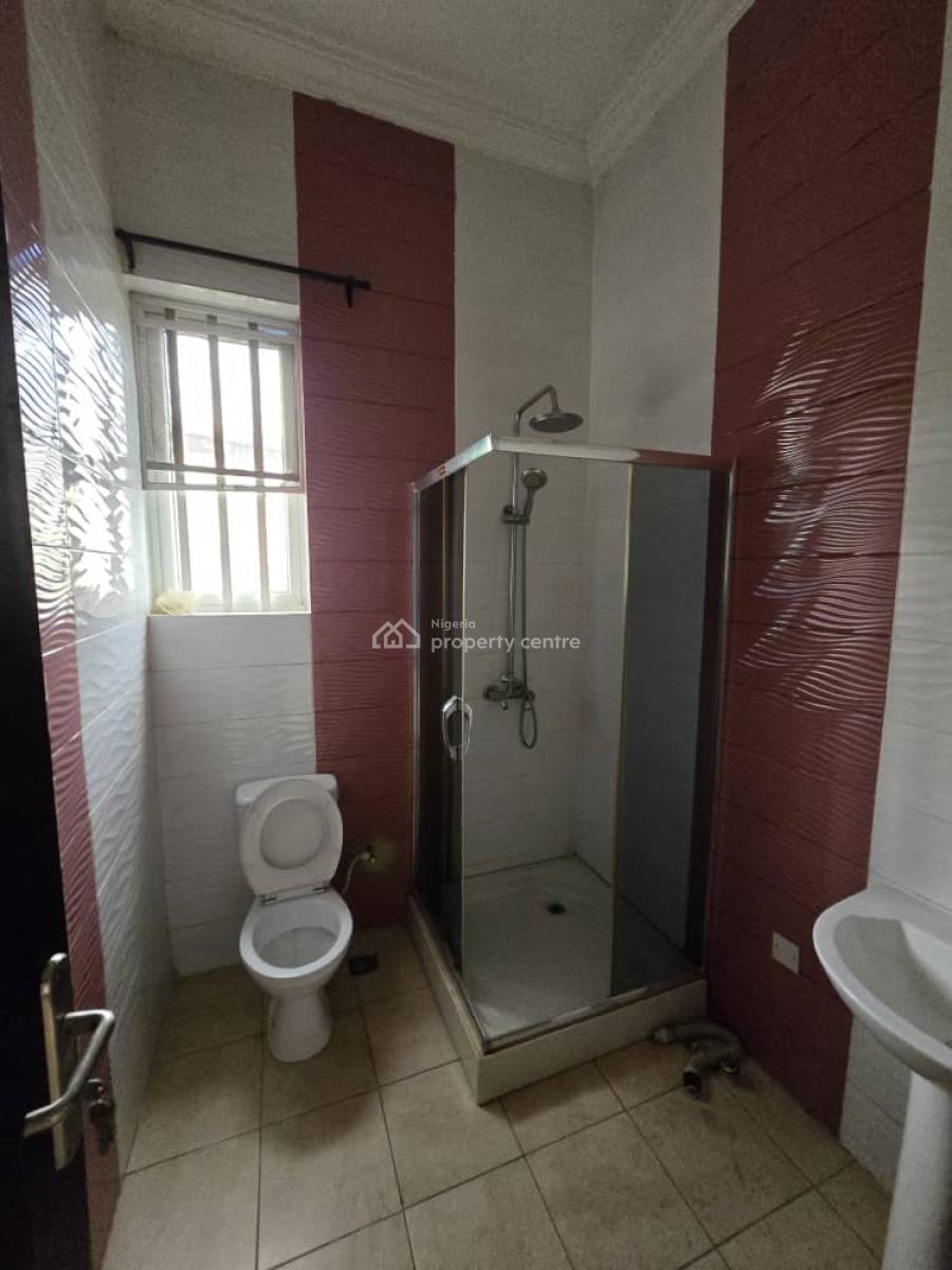 Spacious 5bedroom Semi-detached Duplex with Bq at Magodo Gra Phase Ii., Gra Phase 2, Magodo, Lagos, Semi-detached Duplex for Rent