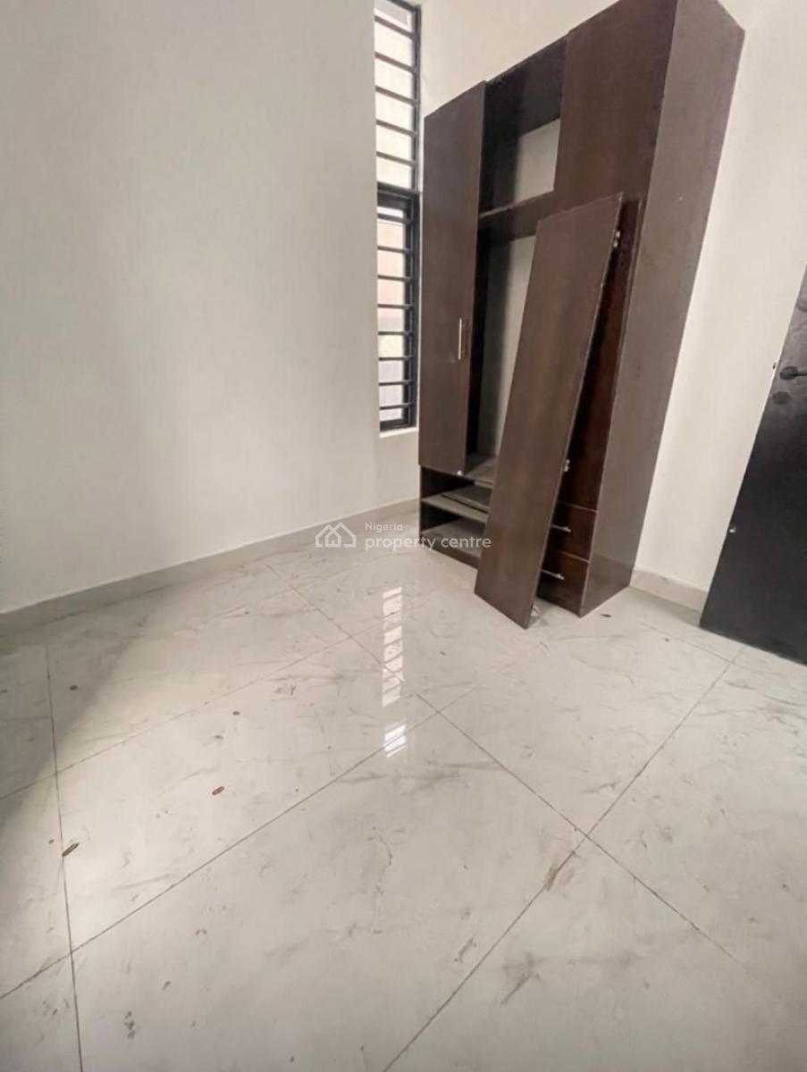Beautiful 4bedroom Semi-detached Duplex with Bq, Chevron Drive, Lekki Phase 2, Lekki, Lagos, Semi-detached Duplex for Sale