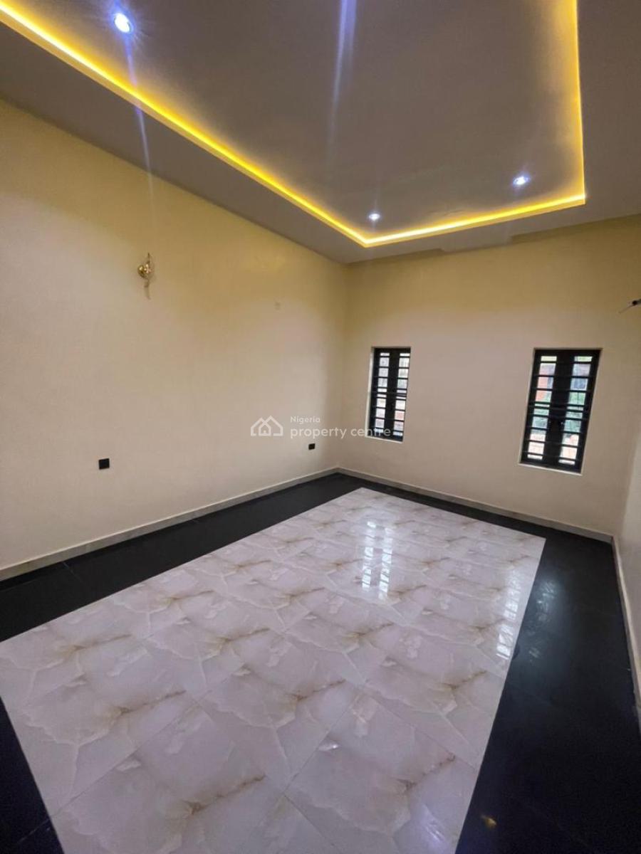 4 Beds Semi-detached Triplex Home in Newly Developed Estate, Ibadan, Oyo, Semi-detached Duplex for Sale