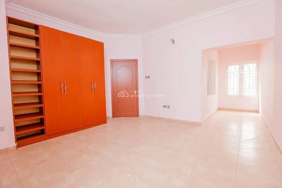 Spacious 4-bedroom Semi-detached House in a Well Maintained Estate, The Flowergate, Apo, Abuja, Semi-detached Duplex for Sale