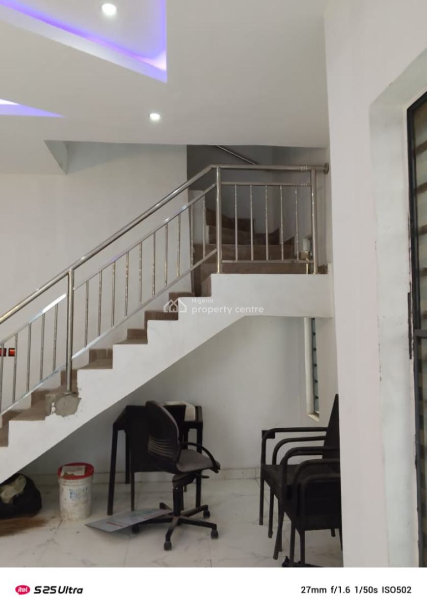 Fully Serviced 4 Bedroom Terrace Duplex with 2 Sitting Room & Bq, Bashorun Estate, Sangotedo, Ajah, Lagos, Terraced Duplex for Sale
