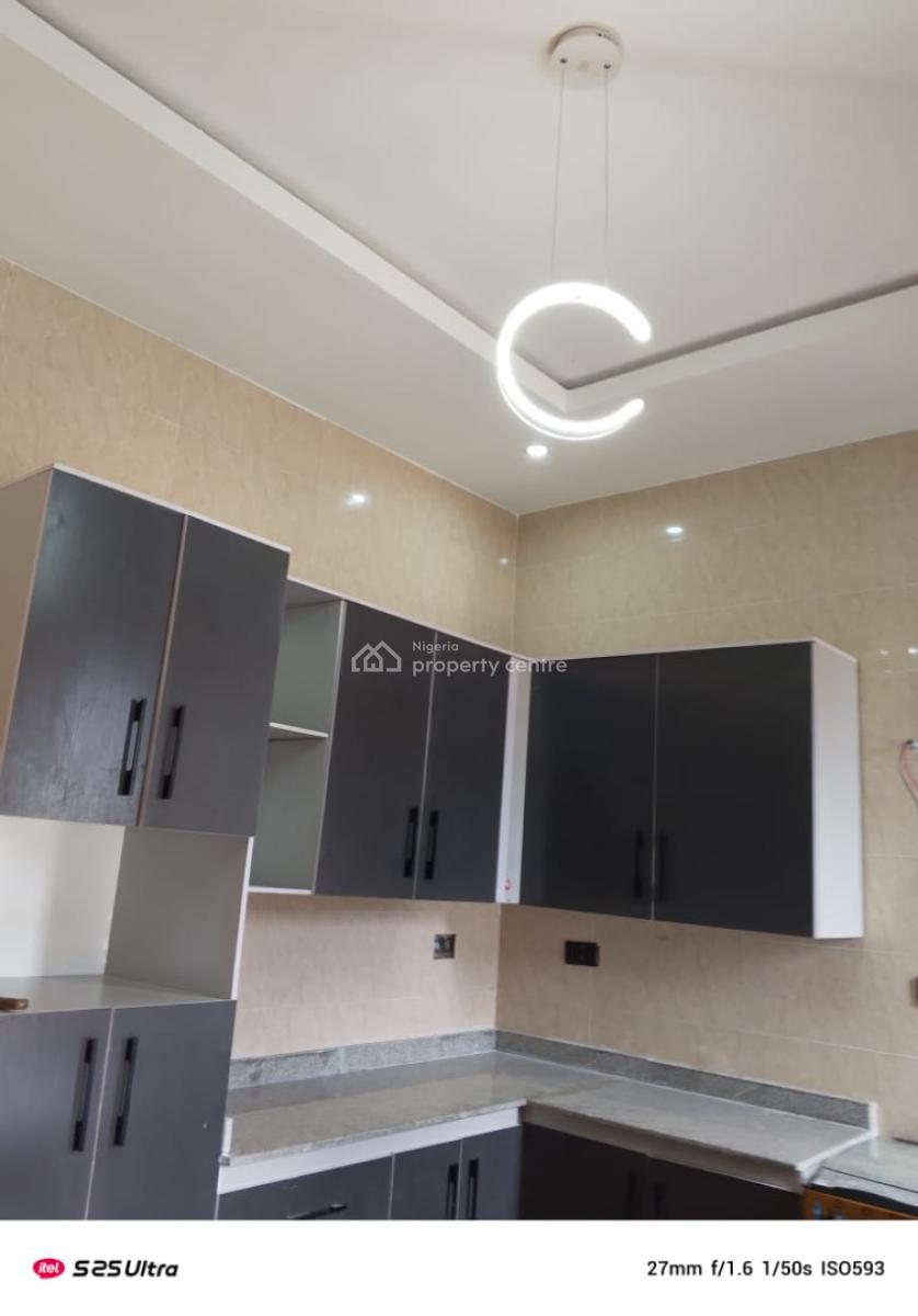 Fully Serviced 4 Bedroom Terrace Duplex with 2 Sitting Room & Bq, Bashorun Estate, Sangotedo, Ajah, Lagos, Terraced Duplex for Sale