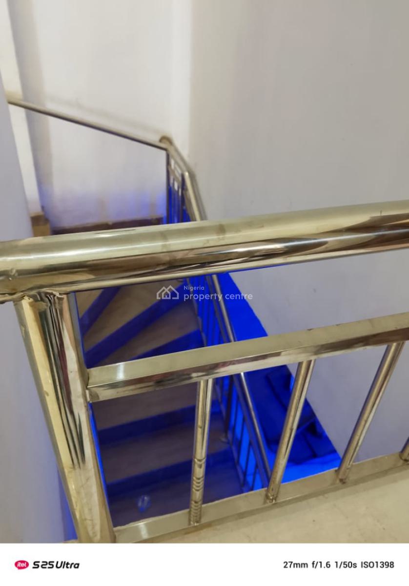 Fully Serviced 4 Bedroom Terrace Duplex with 2 Sitting Room & Bq, Bashorun Estate, Sangotedo, Ajah, Lagos, Terraced Duplex for Sale