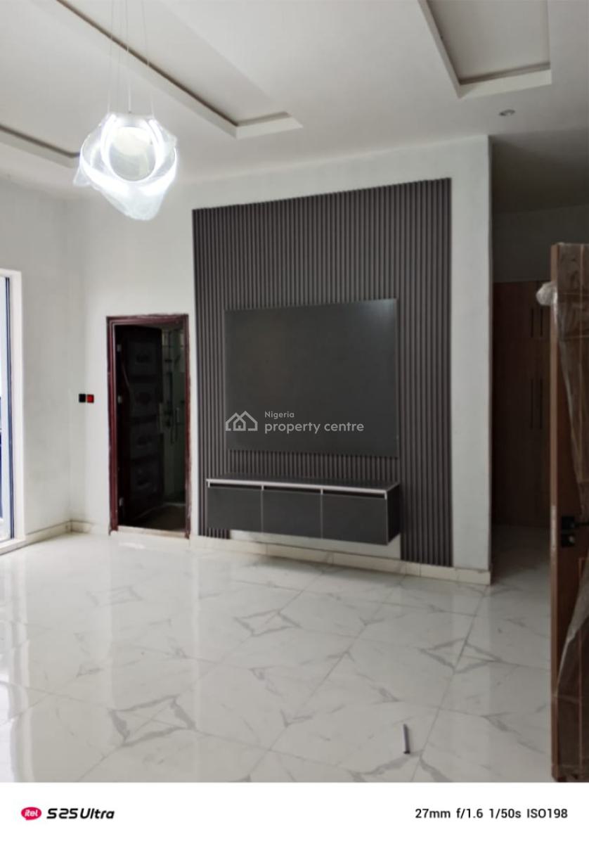 Fully Serviced 4 Bedroom Terrace Duplex with 2 Sitting Room & Bq, Bashorun Estate, Sangotedo, Ajah, Lagos, Terraced Duplex for Sale