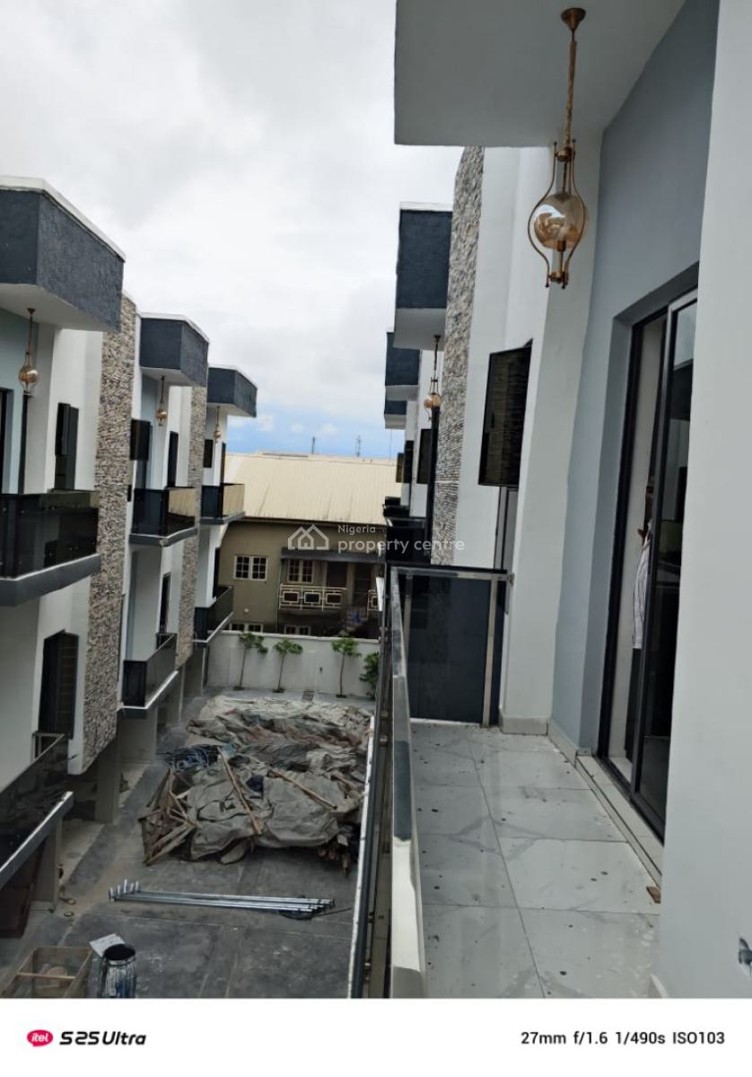 Fully Serviced 4 Bedroom Terrace Duplex with 2 Sitting Room & Bq, Bashorun Estate, Sangotedo, Ajah, Lagos, Terraced Duplex for Sale