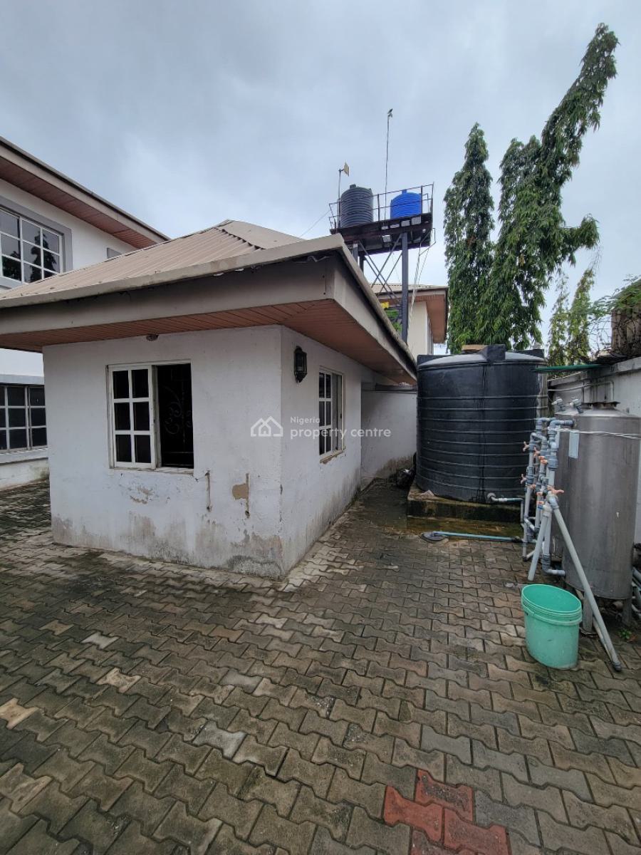 4-bedroom Semi-detached Duplex + Bq at Lekki Phase 1, Lekki Phase 1, Lekki, Lagos, Semi-detached Duplex for Rent