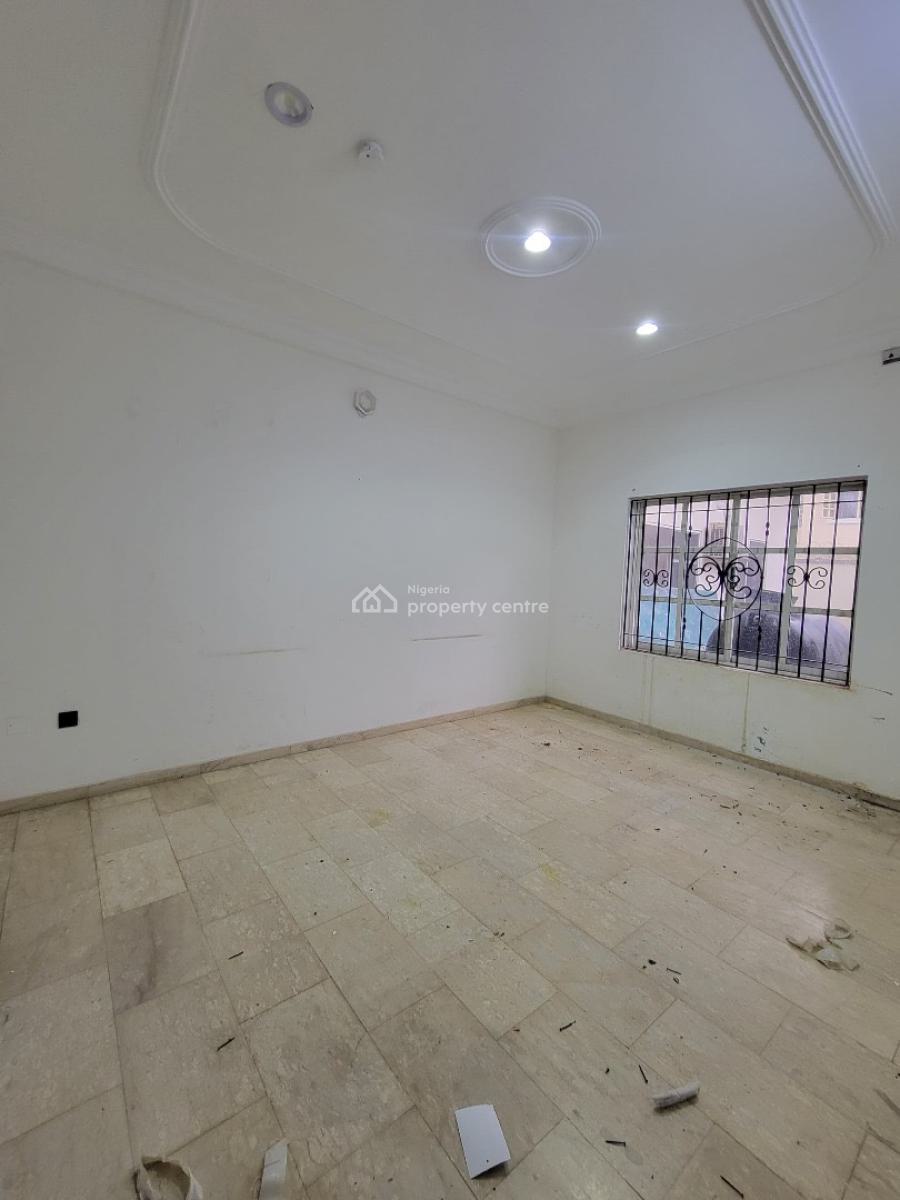 4-bedroom Semi-detached Duplex + Bq at Lekki Phase 1, Lekki Phase 1, Lekki, Lagos, Semi-detached Duplex for Rent