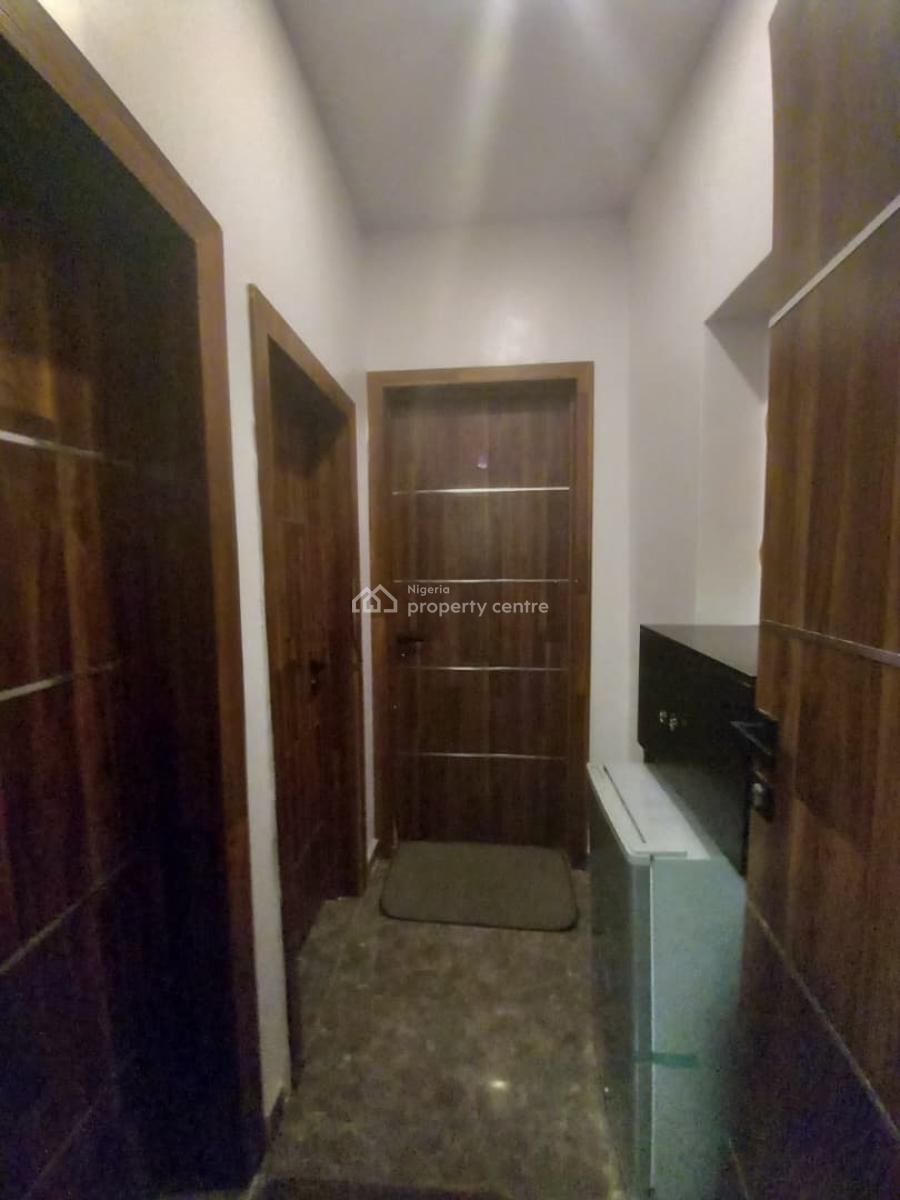 Fully Equipped 11 Room Hotel, Idado, Lekki, Lagos, Hotel / Guest House for Sale