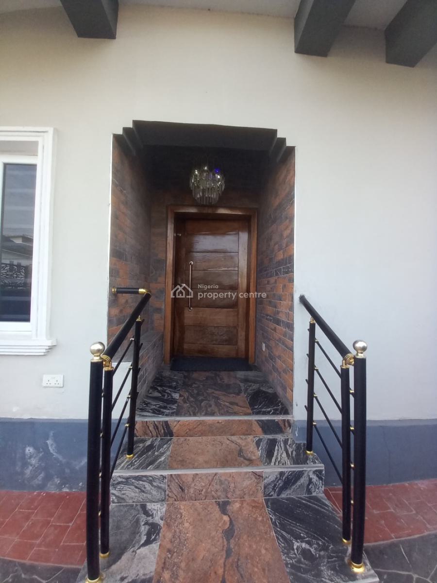 Fully Equipped 11 Room Hotel, Idado, Lekki, Lagos, Hotel / Guest House for Sale