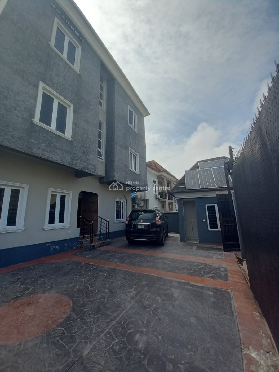 Fully Equipped 11 Room Hotel, Idado, Lekki, Lagos, Hotel / Guest House for Sale