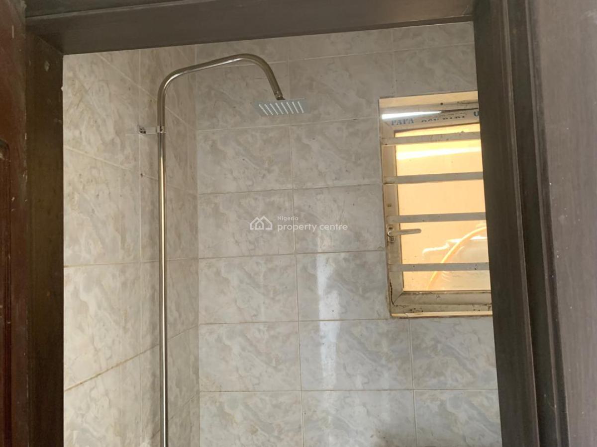 Bq, Ikota, Lekki, Lagos, Self Contain (single Rooms) for Rent
