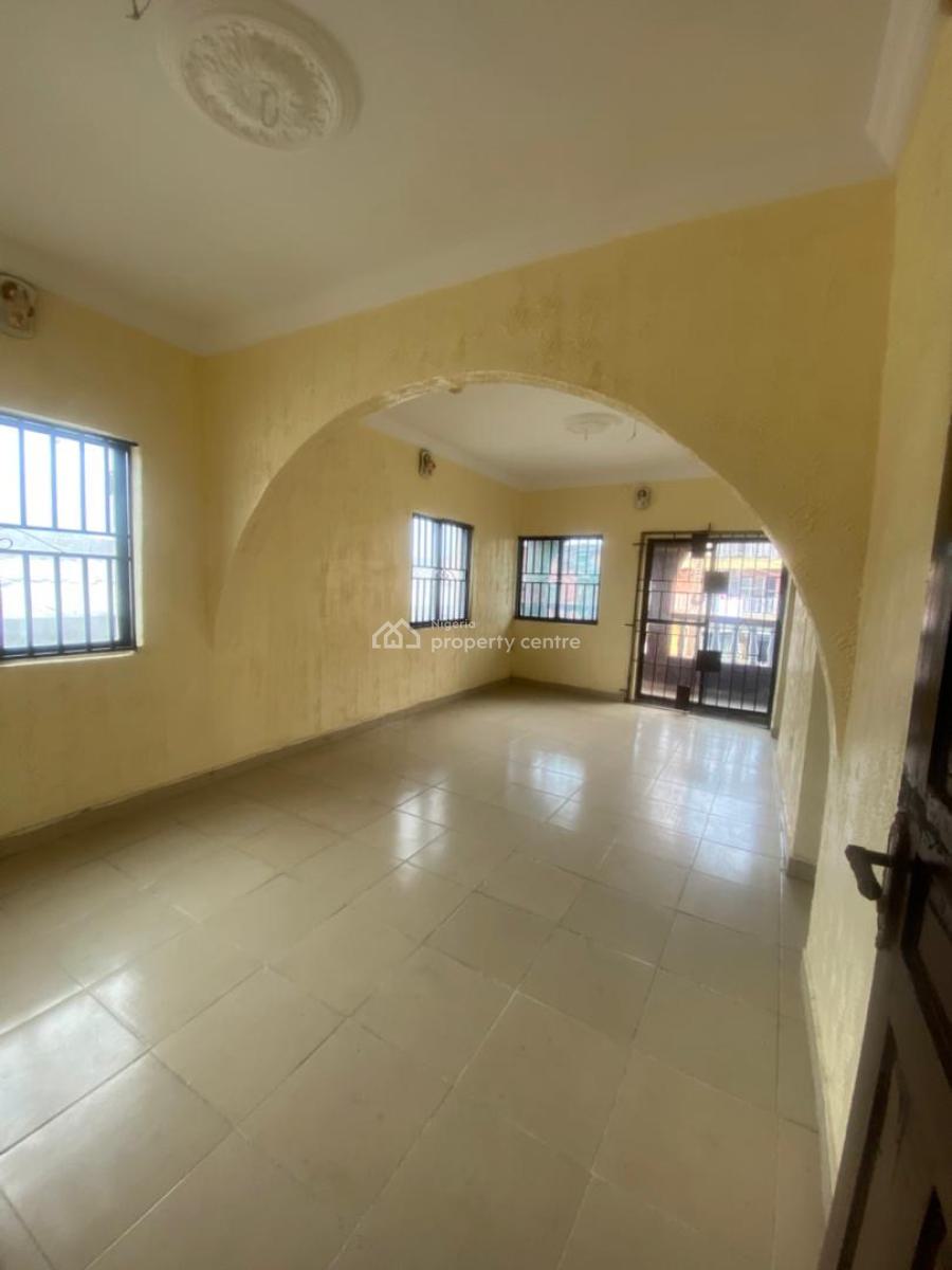 a Unit of Renovated 3 Bedroom Flat Upstairs, Odudua Off Kilo, Kilo, Surulere, Lagos, House for Rent