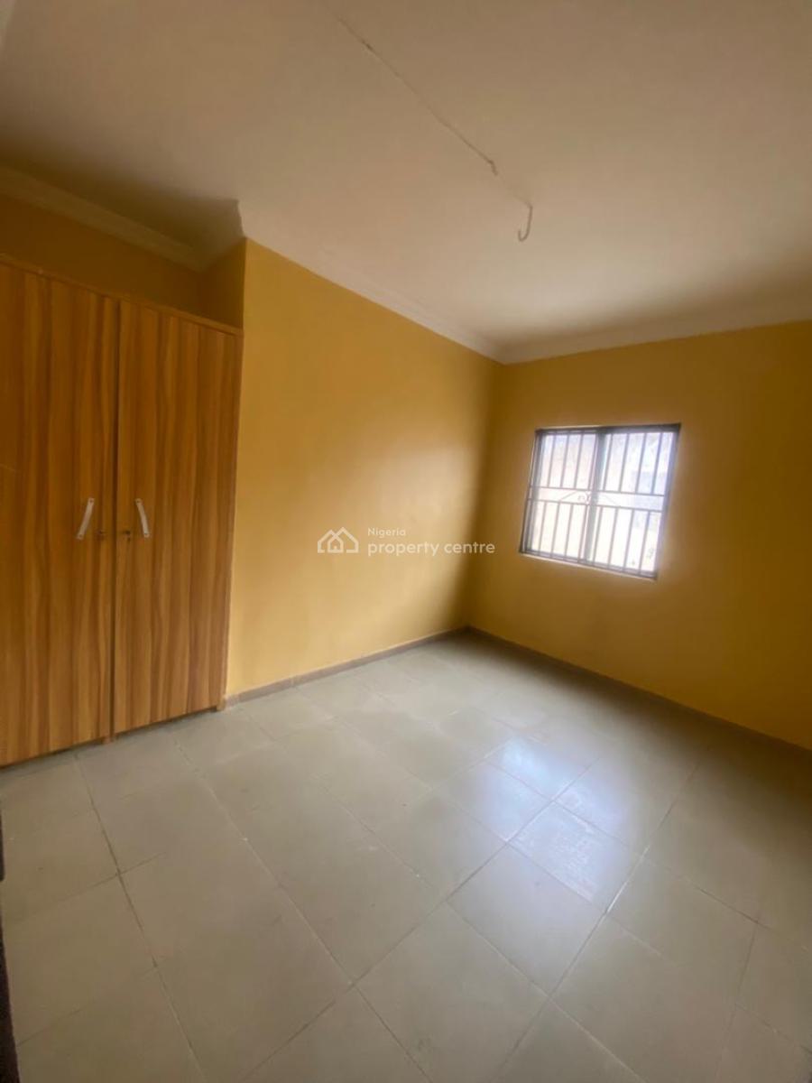a Unit of Renovated 3 Bedroom Flat Upstairs, Odudua Off Kilo, Kilo, Surulere, Lagos, House for Rent